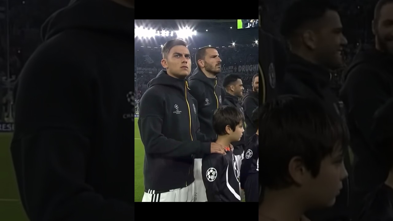 Dybala vs Barcelona | 2017 🤩