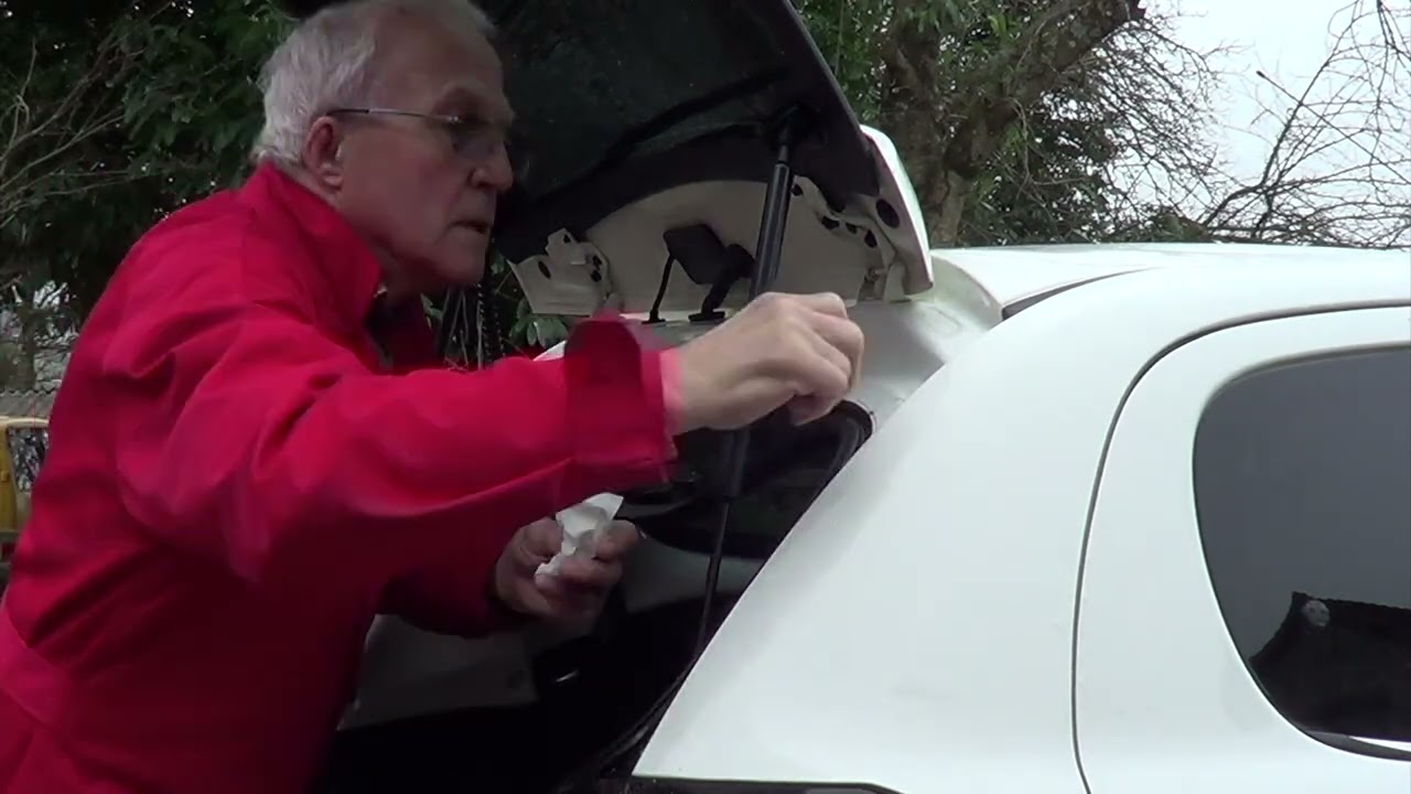 Citroen C1 water leak