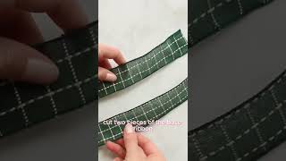 Make a No Tie Layered Bow #bowtutorial #diy #christmas