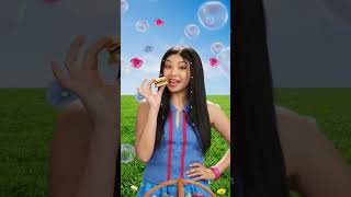 Jhoanna Jhoanna Christine Robles January 26, 2004 Leader, Lead Vocal, Lead Rapper