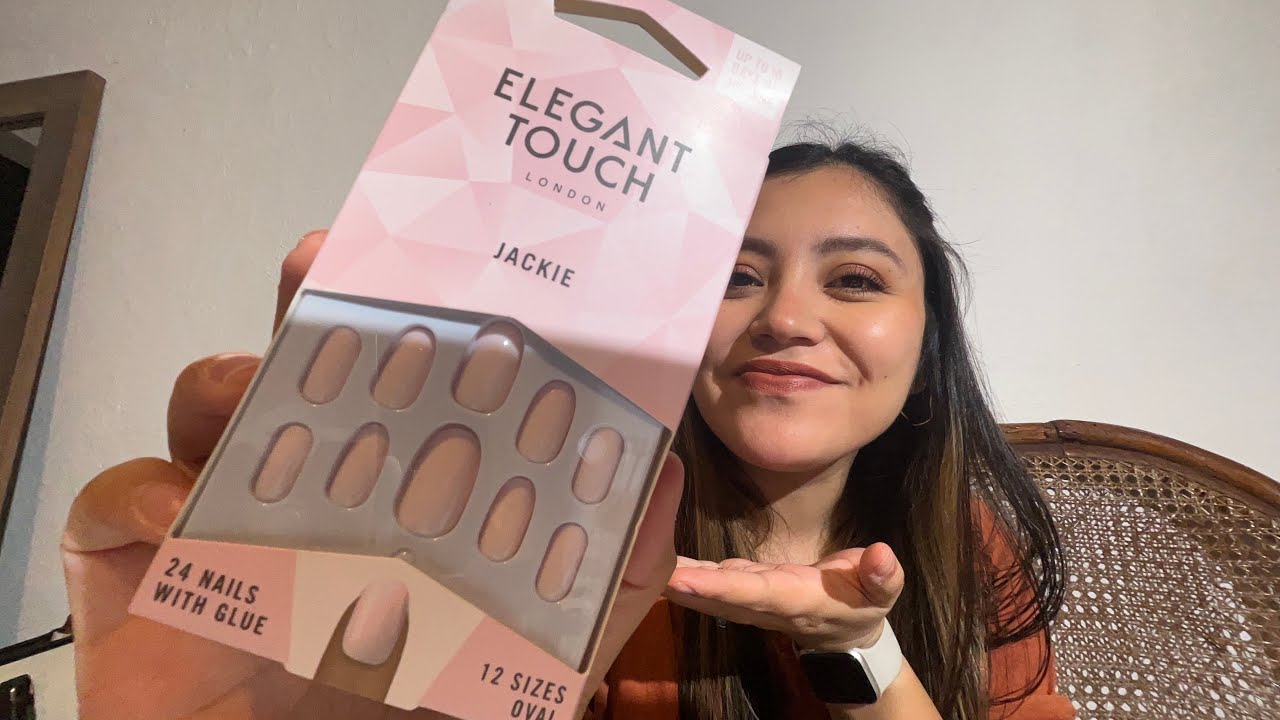 ASMR- Platicando con chicle mientras me pongo uñas #chicle  #vozsuave#nails #relajante#platicando