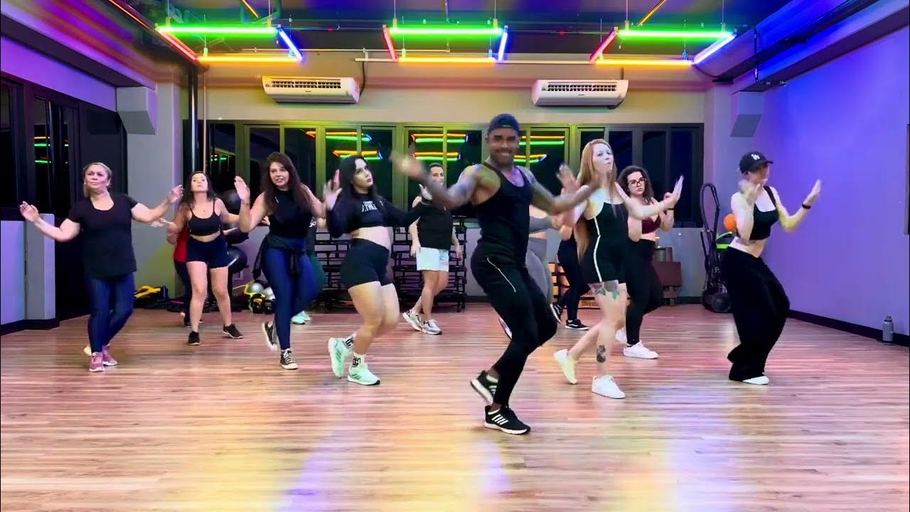 EU VOU NA SUA CASA - (Penélope) - Felipe Amorim , Bin, Vitão, Malibu . / Coreografia - Dan- Sá EU VOU NA SUA CASA - (Penélope) - Felipe Amorim , Bin, Vitão, Malibu . / Coreografia - Dan- Sá