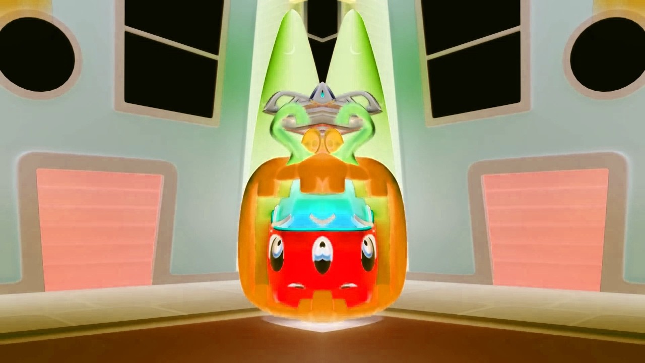 Red scaring cars but there's no one to scare (Powered by: GamavisionCuspoEffects)