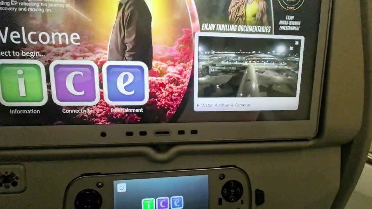 A380 boarding!!! (Emirates EK381) 