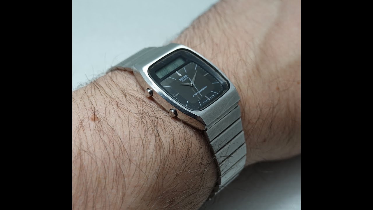 【昭和レトロ】SEIKO パーソナルコンピュータ5700 1984 Seiko Analogue Digital men's vintage chronograph watch. Model
