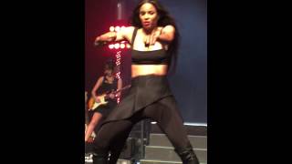 Ciara performin ride live in boston @ the house of blues instagram-
@yaboia2020