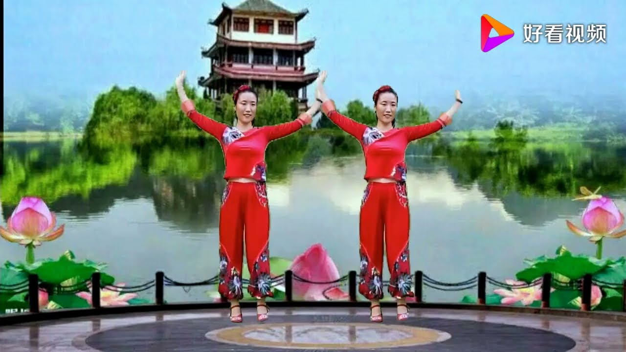 民歌精选，广场舞《拉着妹妹的手》旋律优美，句句入心好听