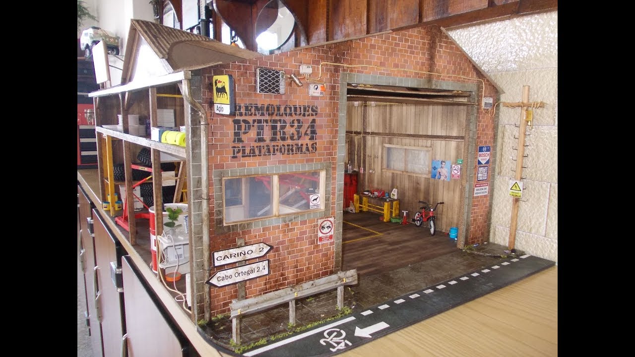 Diorama taller mecánico escala 1/10