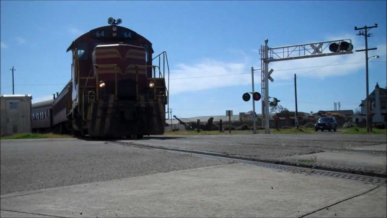 CWR Skunk Train #64 putting train away 3-25-12 - YouTube