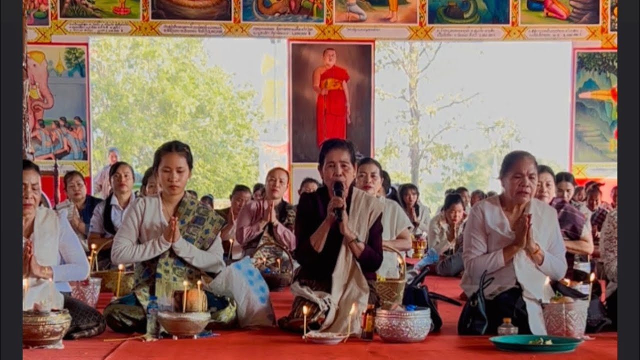 ตักบาตรวันศิล