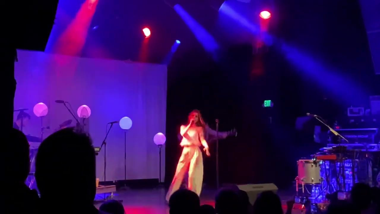 YouTube에서 Echosmith - Lonely Generation (Live Los Angeles 11/17/2022) 보기 YouTube에서 Echosmith - Lonely Generation (Live Los Angeles 11/17/2022) 보기