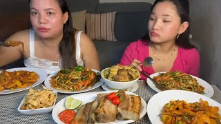 Akabareko shaat ma tato alu nimki vegetable chawomin pork thukpa pork belly fry mukbang