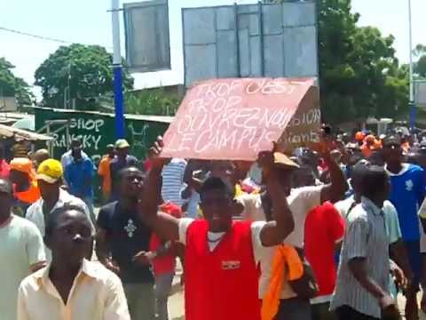 Manifestation des étudiants de l'université de Lomé [04 ...