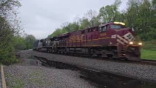 Norfolk Southern freight trains at Lewistown, PA (04/19/2024)