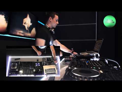 Live @ Radio Intense 10.09.2013 - Konstantin Yoodza (Catapult Live Show 013)