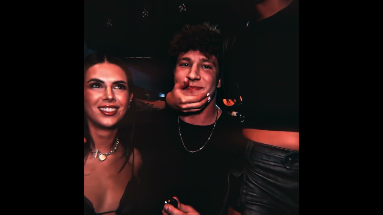 The Huzz React To Connor Sinann...