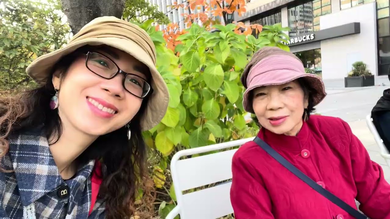 Bongpoomly - Mum&Seoul.Nov2025