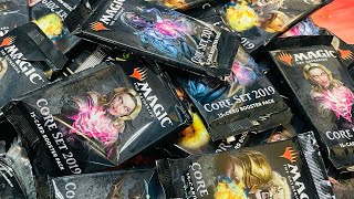Core Set 2019 Booster box Magic: The Gathering