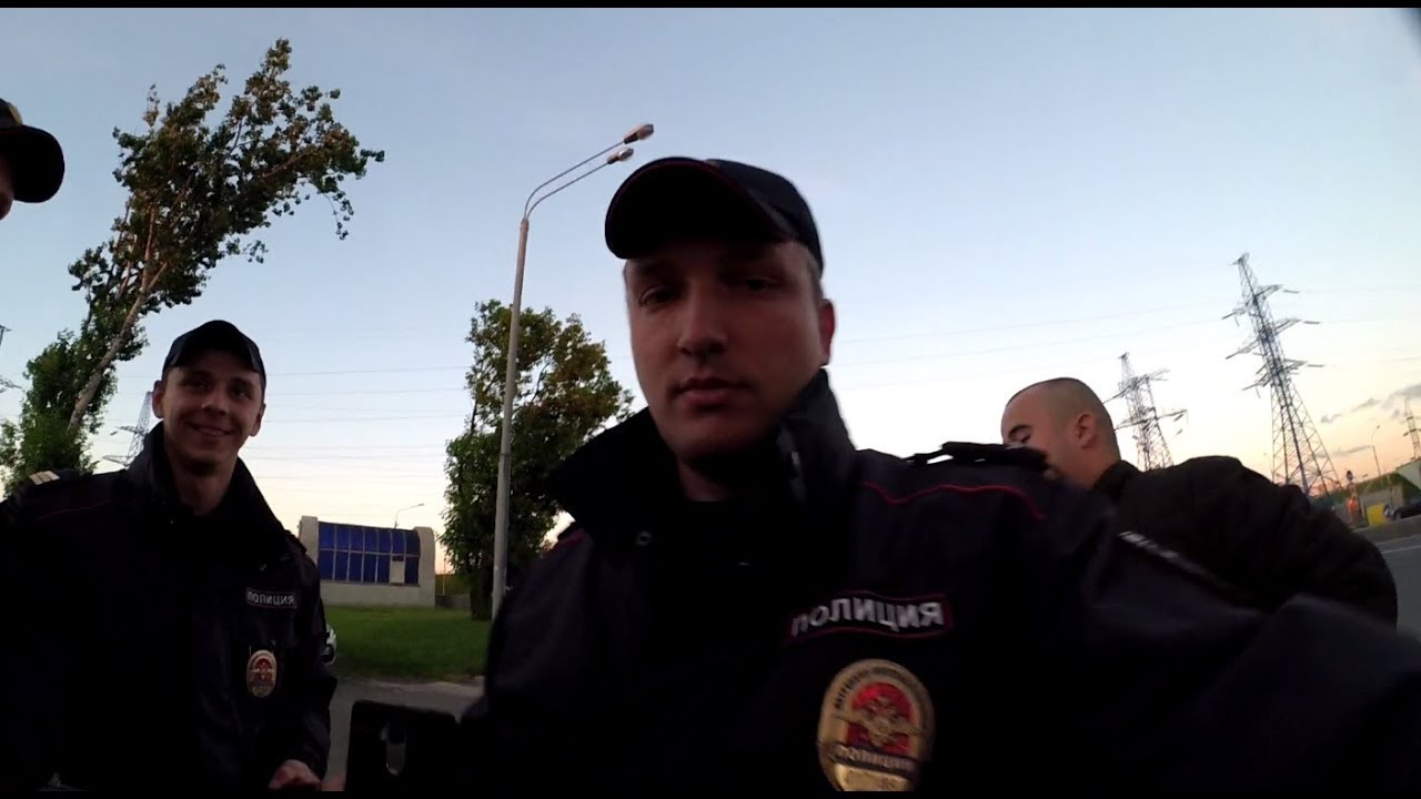 Трахнул силой в машине