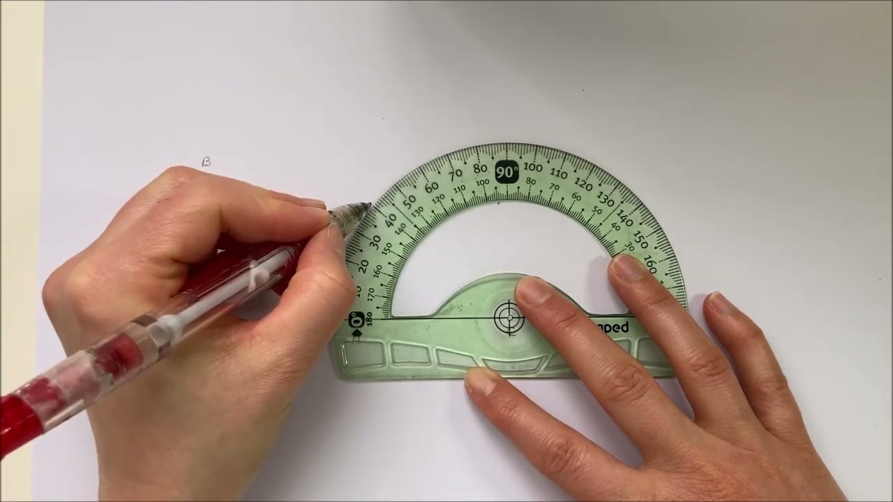 Construction d'un triangle isocèle avec le rapporteur