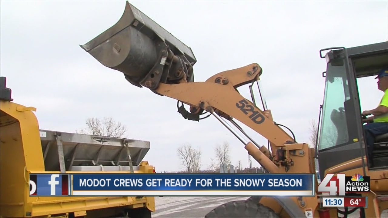 MoDOT crews get ready for snowy season - YouTube