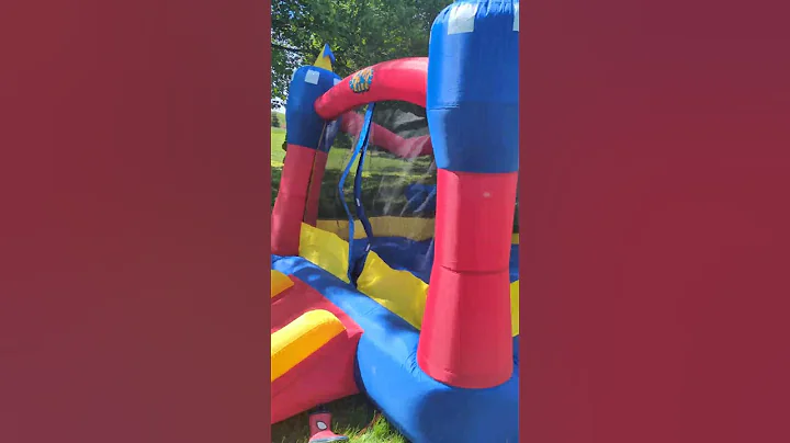 Stephen Pops The Bounce House #parkour #funny #trampoline