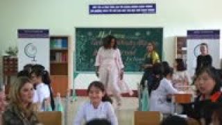 Michelle Obama, Julia Roberts Jenna Bush Hager visit school in Vietnam to promote education for girl