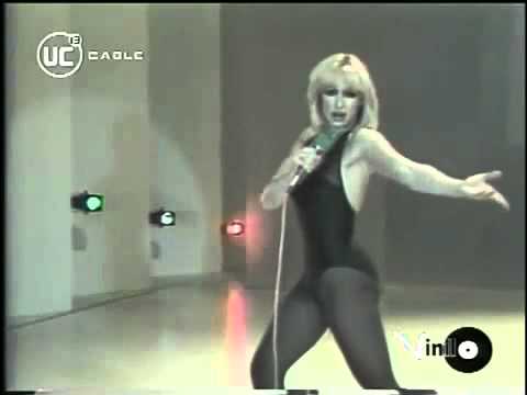 Raffaella Carrá - VUELVE