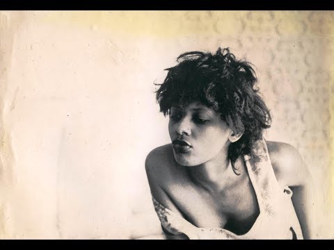 VINTAGE LA FILLE D'ERNEST - Tout Bouge