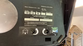 Craftsman 139.53800SRT1 belt drive opener with green learn button