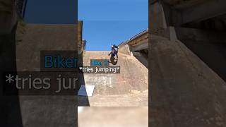 Biker Jumps Om Hill 🤯