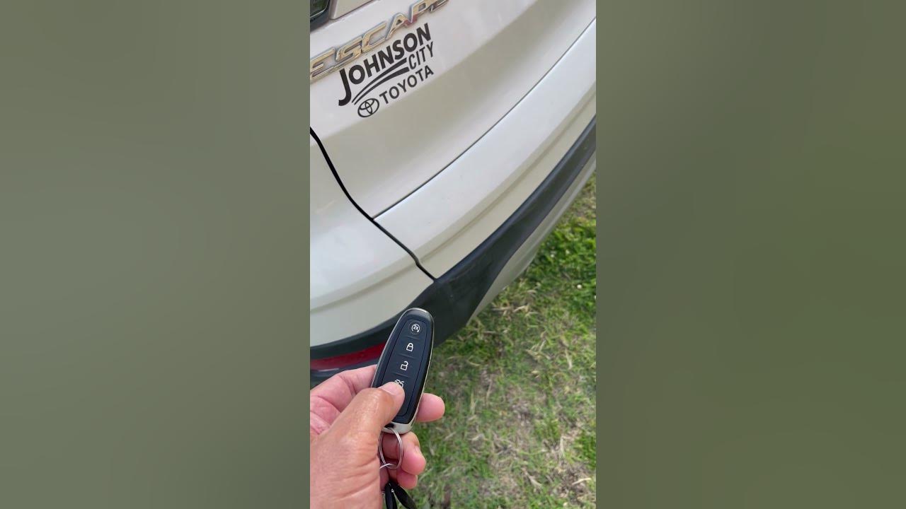 Rear hatch problem on 2017 Ford Escape. Fix link in description. - YouTube
