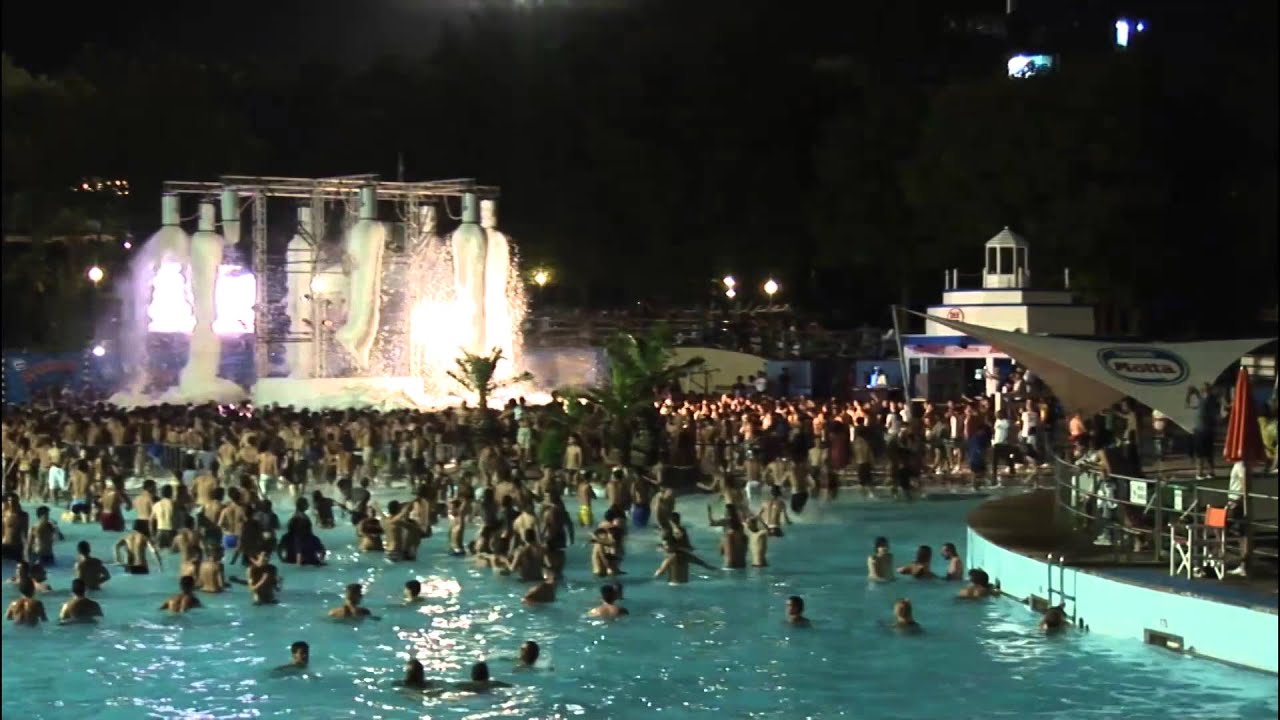 Aquafan Riccione - Schiuma Party - 2014