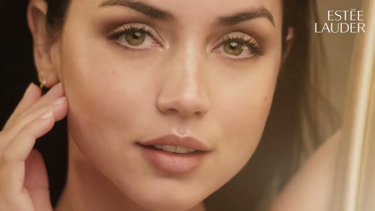 Nueva Revitalizing Supreme + Youth Power Soft Crème | Estée Lauder