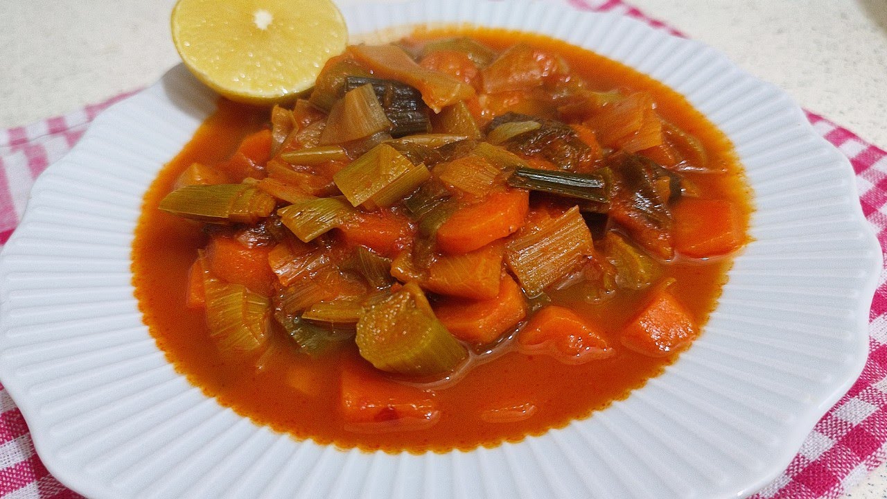 HAVUÇLU PIRASA YEMEĞİ TARİFİ – PIRASA YEMEKLERİ – YEMEK  TARİFLERİ
