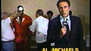 Boxing - 1988 Light Heavyweight Title - Champ Carlos DeLeon VS Evander Holyfield  imasportsphile