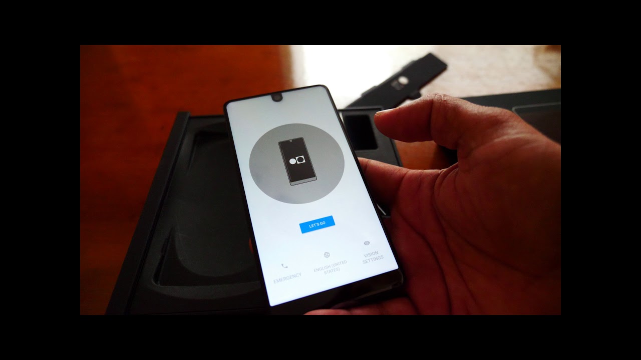 Essential Phone Unboxing