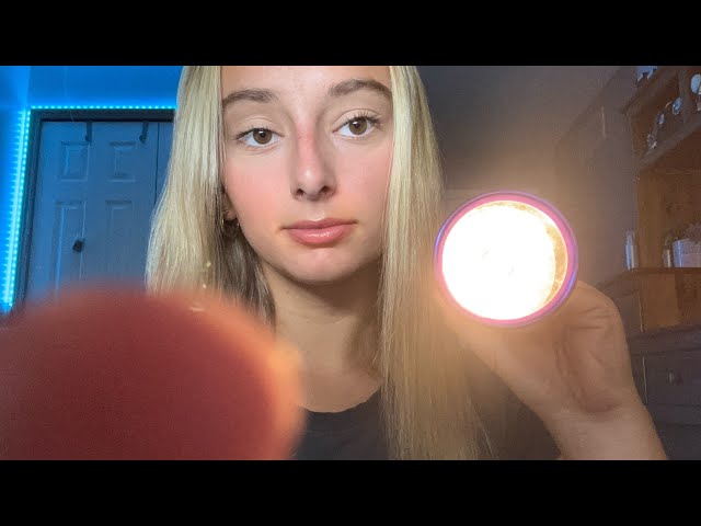 ASMR | Light Eye Exam and Triggers ( Follow the light)😴💡 