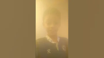 كده بقى بيبي بس معاهم ببقى عمو 