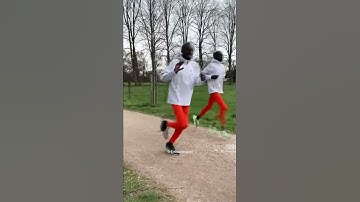 Eliud Kipchoge Easy Run (14 April) | NN Mission Marathon