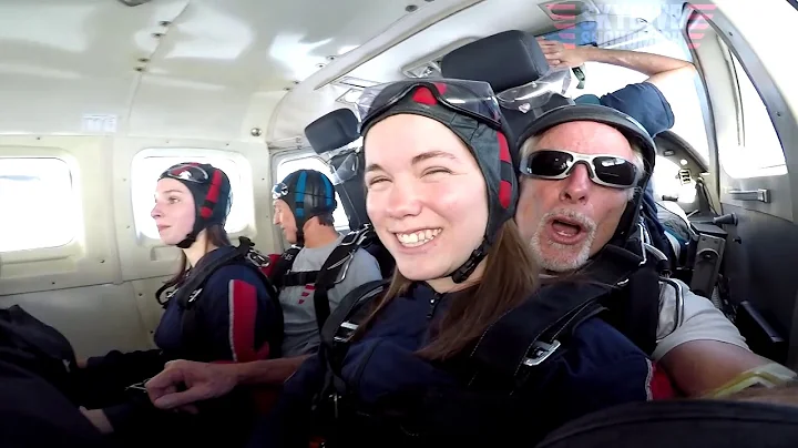 Angela DeMarco's Tandem skydive!