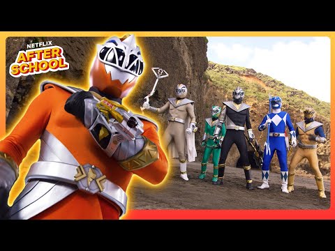 Orange Cosmic Ranger SAVES Solon! 💥 Power Rangers Cosmic Fury | Netflix After School