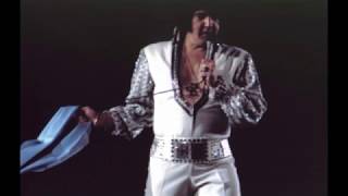 Auld Lang Syne - Happy New Year From Elvis! 2 Versions &#39;75 &amp; &#39;76 (Rare Footage At The End)