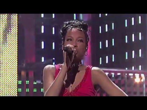 Raffaëla singing "Don't Be Cruel" by Elvis Presley - Finale - Idols season 3