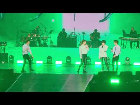 230202 Stray Kids MANIAC Bangkok D1 Ditto - Lee know 직캠 FanCam 4K