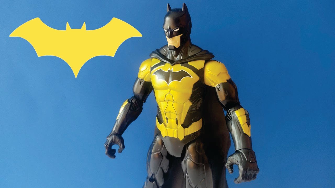 Attack Tech Batman 12 pulgadas Spin Master - YouTube