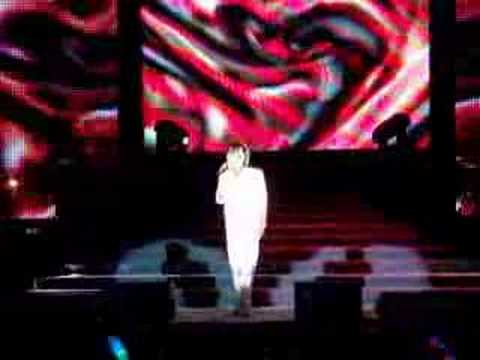 Lin Yu Zhong LIVE @ KLCC [Zuo Mi Chang] 2 of 8