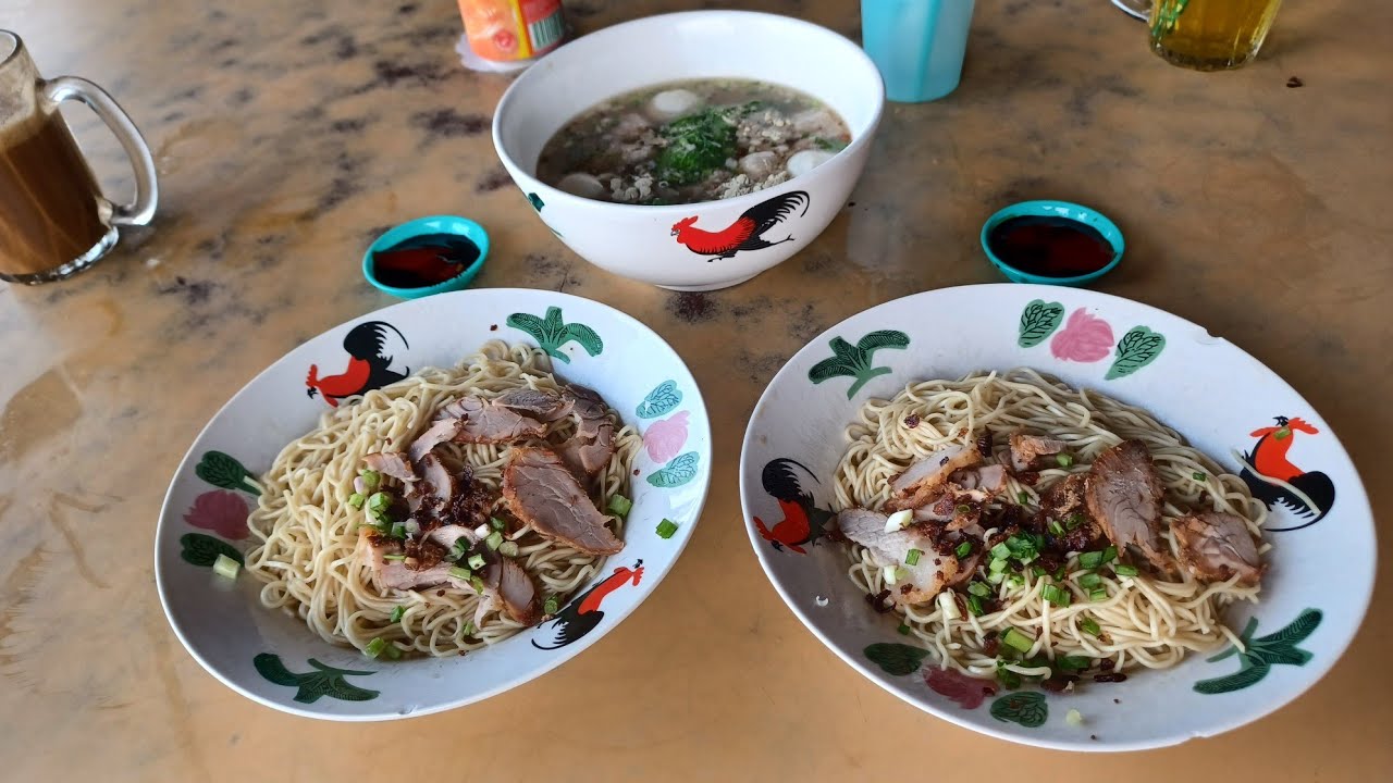 VIRAL! MEE KAMPUA TERBANG HANYA ADA DI SIBU,SARAWAK #tontonsampehabis