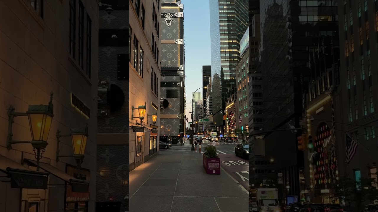Evening on 5th Avenue 