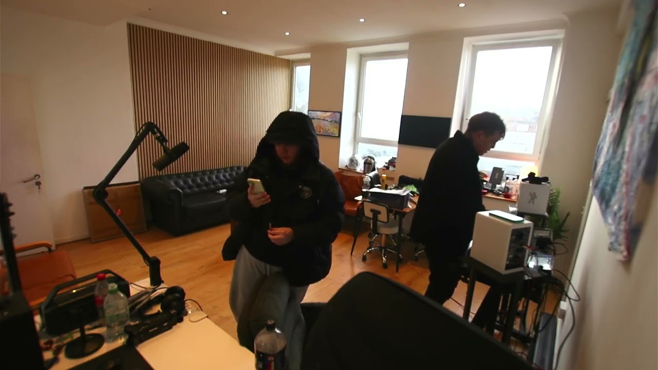 LVLZ RADIO LIVE STREAM